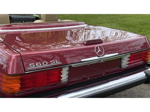 1989 Mercedes-Benz 560SL (CC-2071682) for sale in Southampton, New York