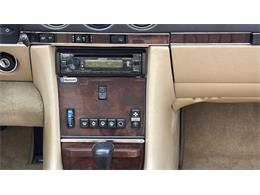 1989 Mercedes-Benz 560SL (CC-2071682) for sale in Southampton, New York