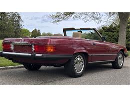 1989 Mercedes-Benz 560SL (CC-2071682) for sale in Southampton, New York