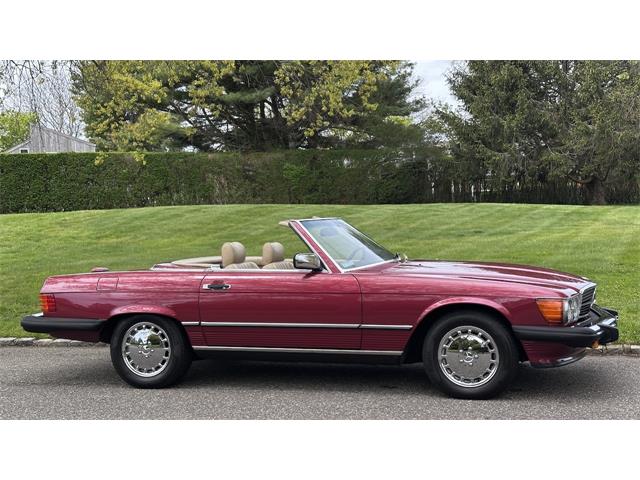 1989 Mercedes-Benz 560SL (CC-2071682) for sale in Southampton, New York