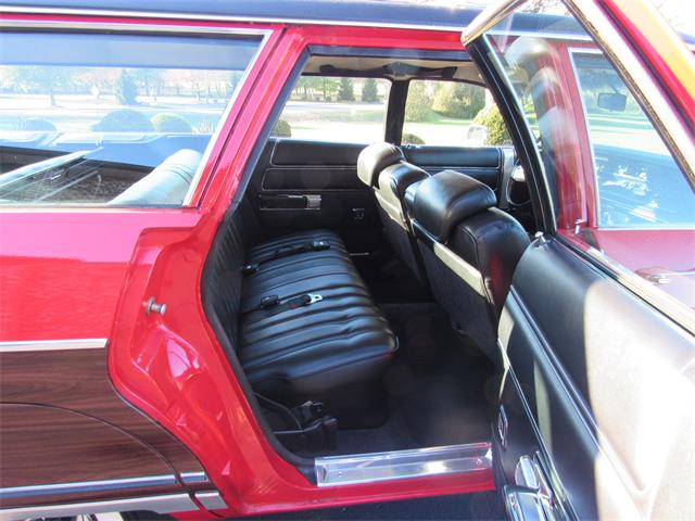 1972 Chrysler Town & Country (CC-2070170) for sale in Mill Hall, Pennsylvania