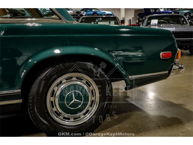 1970 Mercedes-Benz 280SL (CC-2071759) for sale in Grand Rapids, Michigan