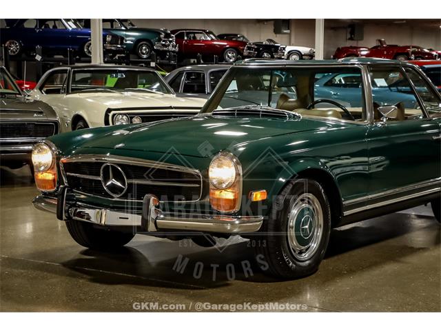 1970 Mercedes-Benz 280SL (CC-2071759) for sale in Grand Rapids, Michigan