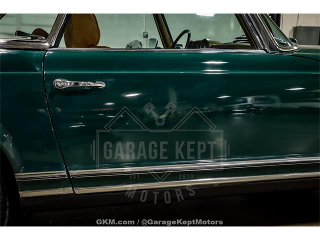 1970 Mercedes-Benz 280SL (CC-2071759) for sale in Grand Rapids, Michigan