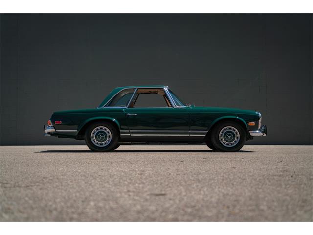 1970 Mercedes-Benz 280SL (CC-2071759) for sale in Grand Rapids, Michigan