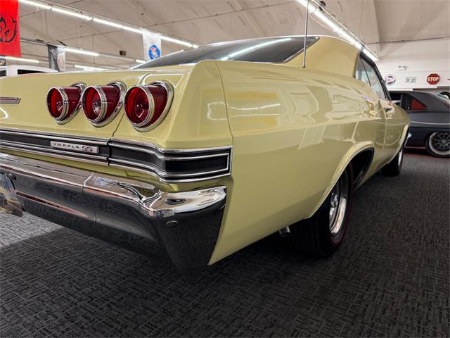 1965 Chevrolet Impala SS (CC-2071844) for sale in Mundelein, Illinois