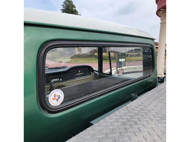 1967 International Harvester 1100 (CC-2070019) for sale in Conroe, Texas