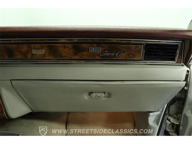 1984 Lincoln Town Car (CC-2071953) for sale in Lutz, Florida
