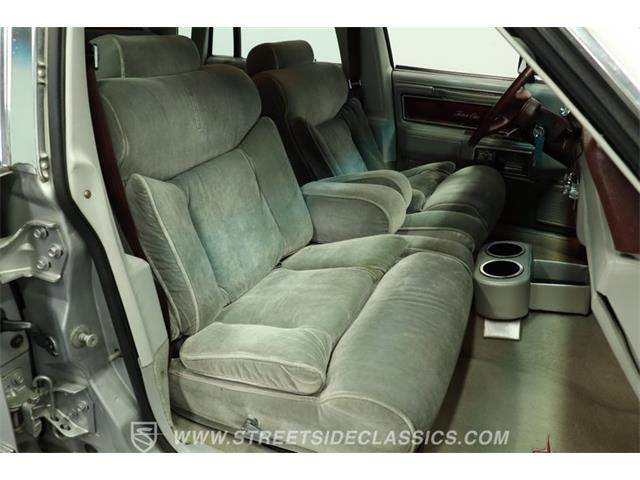 1984 Lincoln Town Car (CC-2071953) for sale in Lutz, Florida