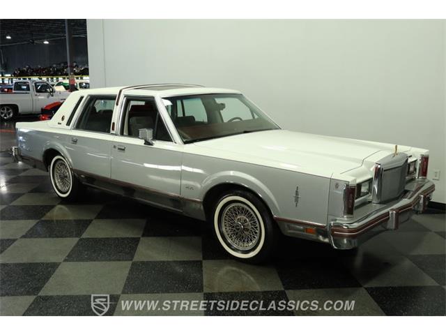1984 Lincoln Town Car (CC-2071953) for sale in Lutz, Florida