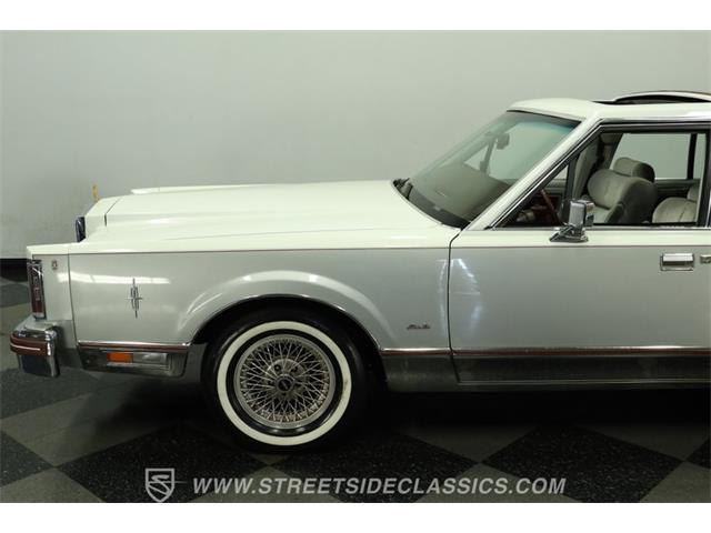1984 Lincoln Town Car (CC-2071953) for sale in Lutz, Florida