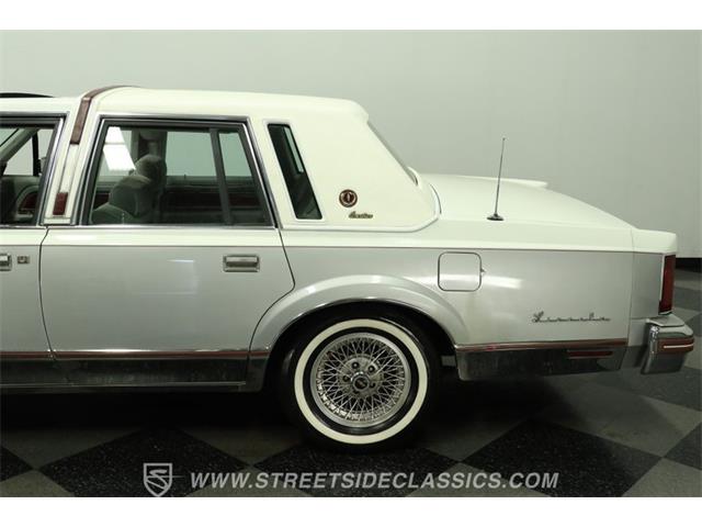 1984 Lincoln Town Car (CC-2071953) for sale in Lutz, Florida