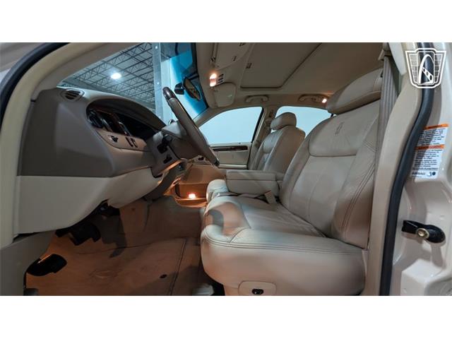 2001 Lincoln Town Car (CC-2071975) for sale in Caledonia, Wisconsin