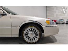 2001 Lincoln Town Car (CC-2071975) for sale in Caledonia, Wisconsin