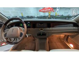 2001 Lincoln Town Car (CC-2071975) for sale in Caledonia, Wisconsin