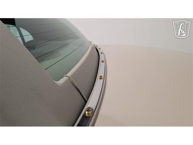 2001 Lincoln Town Car (CC-2071975) for sale in Caledonia, Wisconsin
