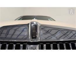 2001 Lincoln Town Car (CC-2071975) for sale in Caledonia, Wisconsin