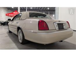 2001 Lincoln Town Car (CC-2071975) for sale in Caledonia, Wisconsin