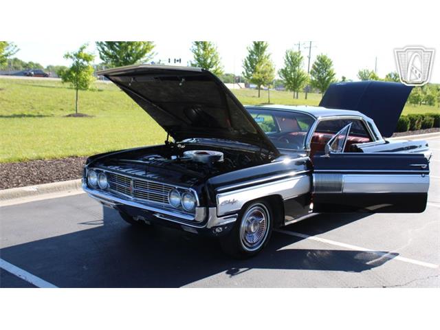 1962 Oldsmobile Starfire (CC-2071988) for sale in Olathe, Kansas