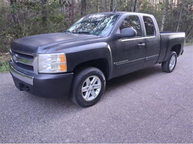 2007 Chevrolet Silverado (CC-2072018) for sale in Cadillac, Michigan