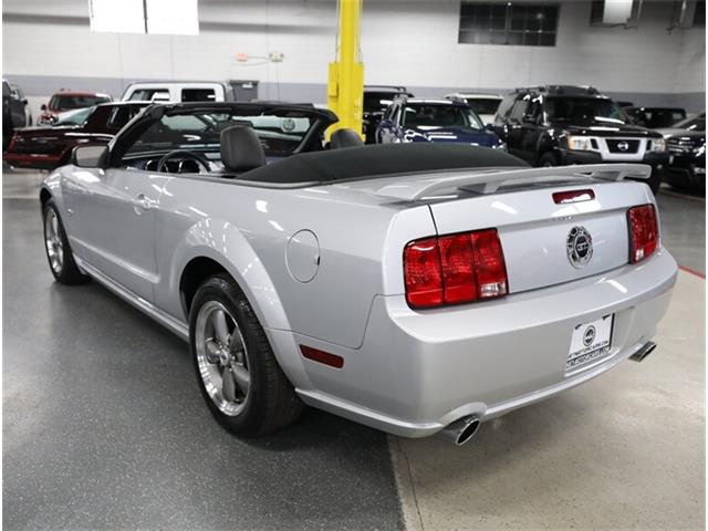 2005 Ford Mustang (CC-2072128) for sale in Addison, Illinois