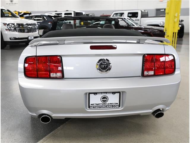 2005 Ford Mustang (CC-2072128) for sale in Addison, Illinois