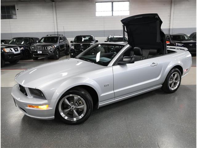 2005 Ford Mustang (CC-2072128) for sale in Addison, Illinois