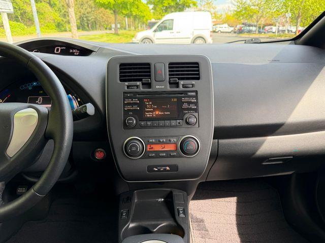 2013 Nissan LEAF (CC-2072133) for sale in Seattle, Washington