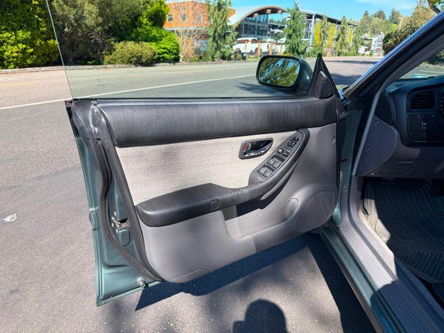 2000 Subaru Legacy (CC-2072135) for sale in Seattle, Washington