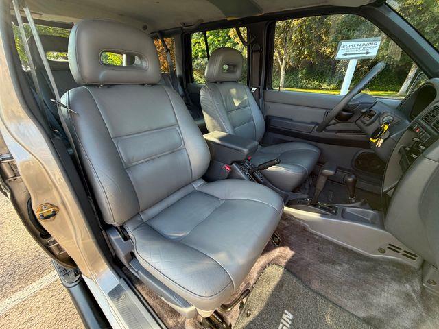 1994 Nissan Pathfinder (CC-2072140) for sale in Seattle, Washington