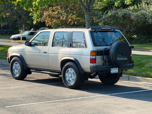 1994 Nissan Pathfinder (CC-2072140) for sale in Seattle, Washington