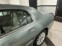 2006 Lincoln Town Car (CC-2072152) for sale in McDonald, Pennsylvania