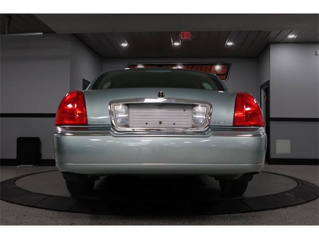 2006 Lincoln Town Car (CC-2072152) for sale in McDonald, Pennsylvania