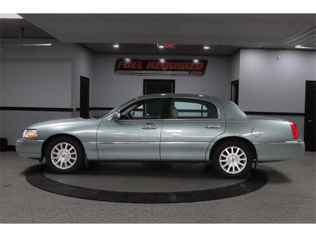 2006 Lincoln Town Car (CC-2072152) for sale in McDonald, Pennsylvania