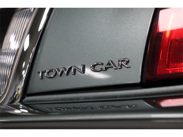 2006 Lincoln Town Car (CC-2072152) for sale in McDonald, Pennsylvania
