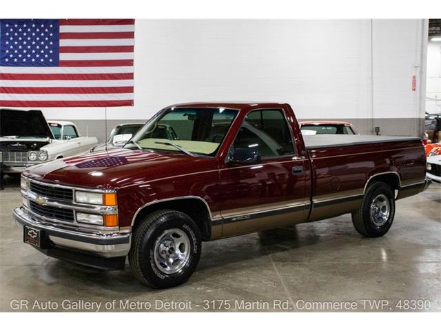 1998 Chevrolet C/K 1500 (CC-2070221) for sale in Kentwood, Michigan