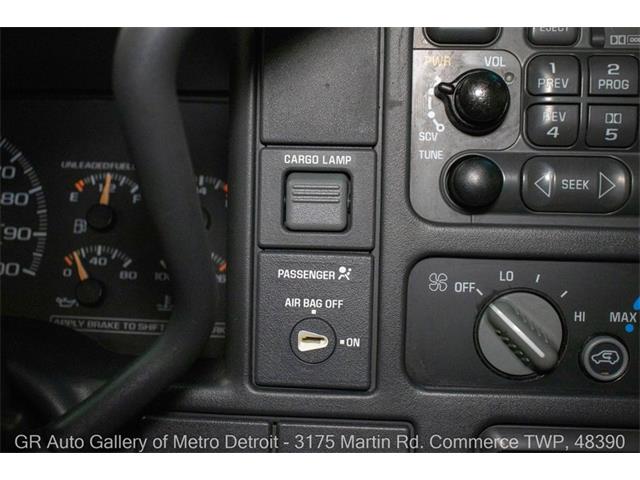 1998 Chevrolet C/K 1500 (CC-2070221) for sale in Kentwood, Michigan