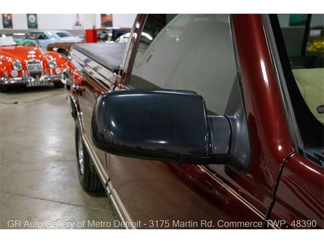 1998 Chevrolet C/K 1500 (CC-2070221) for sale in Kentwood, Michigan