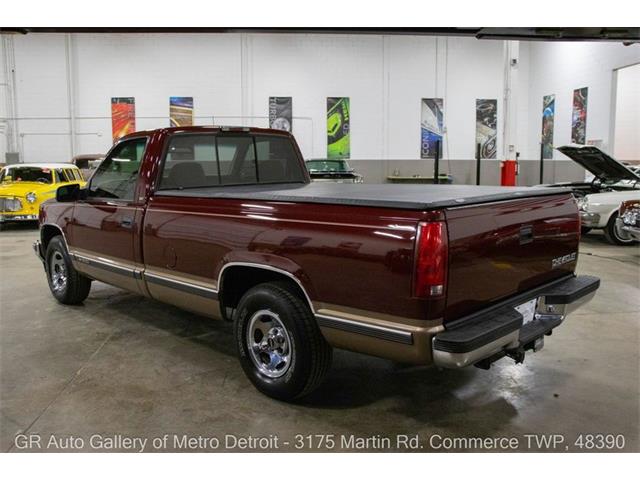 1998 Chevrolet C/K 1500 (CC-2070221) for sale in Kentwood, Michigan