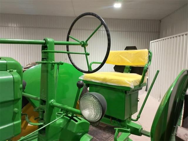 1952 John Deere Tractor (CC-2072217) for sale in Puslinch, Ontario