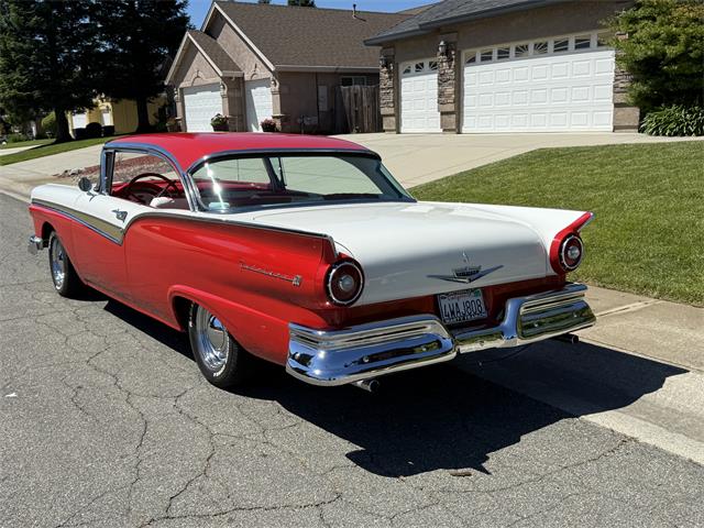 1957 Ford Fairlane 500 (CC-2072243) for sale in Anderson , California