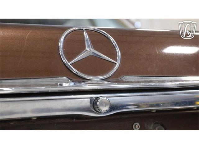 1982 Mercedes-Benz 380 (CC-2072281) for sale in New Braundfels, Texas