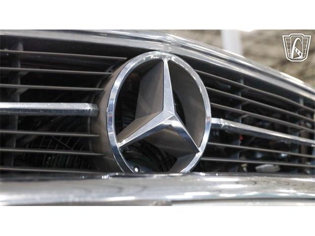 1982 Mercedes-Benz 380 (CC-2072281) for sale in New Braundfels, Texas