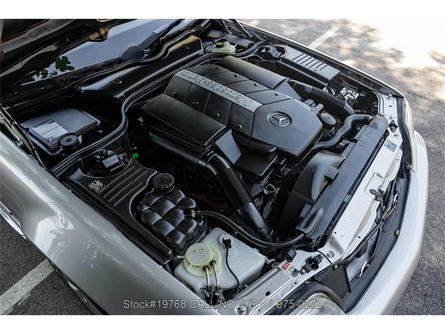 2002 Mercedes-Benz SL500 (CC-2072302) for sale in Beverly Hills, California