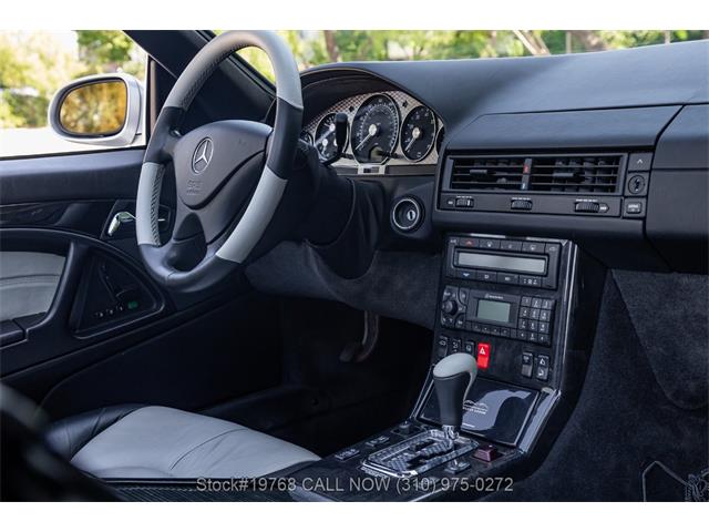2002 Mercedes-Benz SL500 (CC-2072302) for sale in Beverly Hills, California