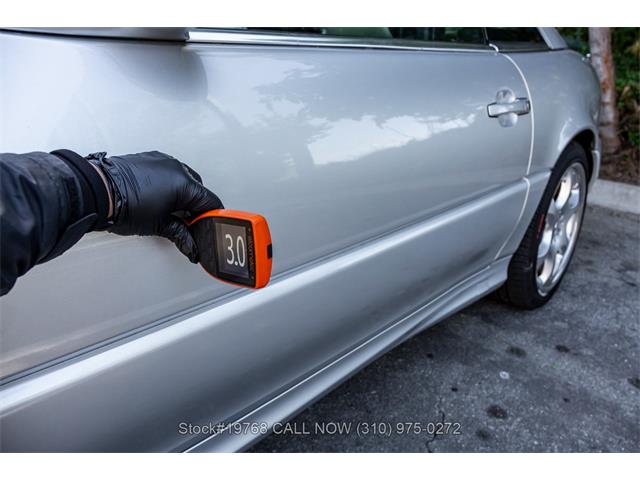2002 Mercedes-Benz SL500 (CC-2072302) for sale in Beverly Hills, California