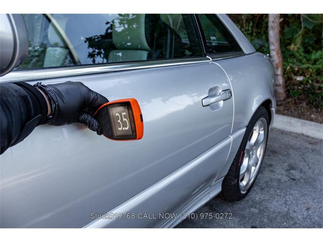 2002 Mercedes-Benz SL500 (CC-2072302) for sale in Beverly Hills, California