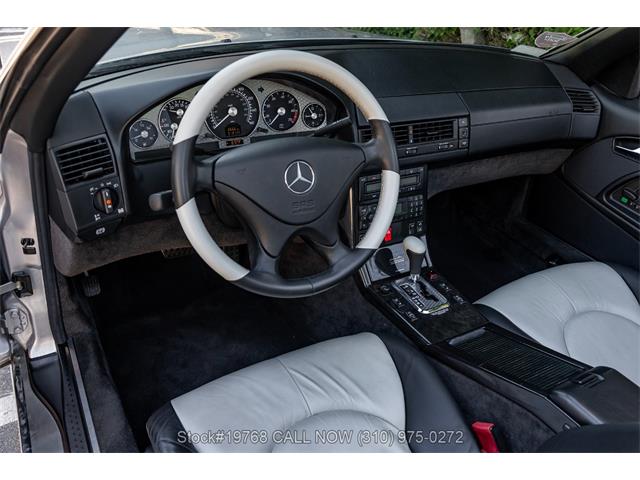2002 Mercedes-Benz SL500 (CC-2072302) for sale in Beverly Hills, California