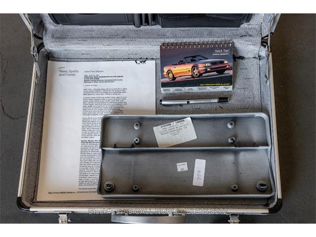 2002 Mercedes-Benz SL500 (CC-2072302) for sale in Beverly Hills, California