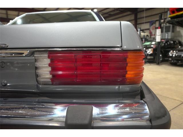 1989 Mercedes-Benz 560SL (CC-2070246) for sale in Kentwood, Michigan